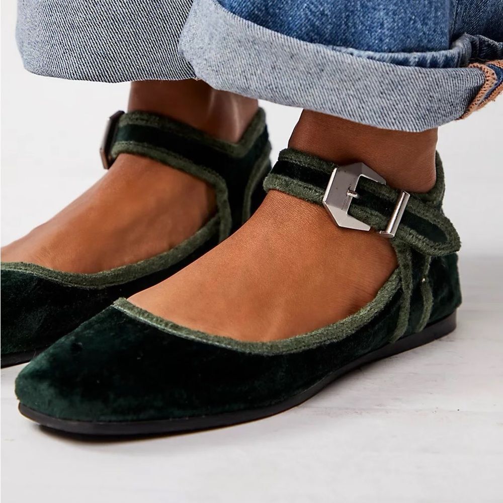 Free People Mystic Mary Jane Velvet Flats US 7